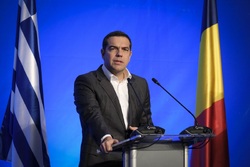 «Για μία Ευρώπη με λιγότερες ανισότητες» ο Τσίπρας στη Σύνοδο των ευρωσοσιαλιστών