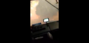 Πυρκαγιά στη Βαρυμπόμπη / Συγκλονιστικό βίντεο μέσα από πυροσβεστικό όχημα - Περνά μέσα από το μέτωπο της πυρκαγιάς
