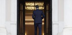 ΣΥΡΙΖΑ-ΠΣ / Άρχισε το «ξήλωμα» του παρακράτους της ΝΔ