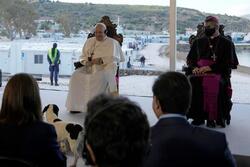 Πάπας: «Ας κοιτάξουμε τα πρόσωπα των νεκρών παιδιών, ας βρούμε το θάρρος να ντραπούμε»