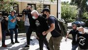 «Αντι-ΣΥΡΙΖΑ» ο αστυνομικός που εξέδιδε την 19χρονη