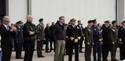 Κυριάκος Μητσοτάκης / Με σπορ εμφάνιση σε σόου με ελικόπτερα αντί στη Βουλή για τα Τέμπη