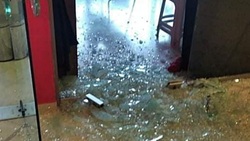 Δυστοπία: Εισβολή αστυνομικών στις φοιτητικές εστίες του Πανεπιστημίου Αθηνών