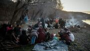 Σε έκτακτη Σύνοδο Κορυφής για το προσφυγικό οδηγείται η ΕΕ- Εμπλοκή της Frontex στον Έβρο ζητά ο Δένδιας από Μπορέλ
