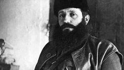 ΑΡΗΣ ΒΕΛΟΥΧΙΩΤΗΣ 1905-1945  71 ΧΡΟΝΙΑ ΑΠΟ ΤΟ ΘΑΝΑΤΟ ΤΟΥ