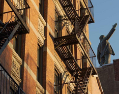 Δείτε το 3ο επεισόδιο του τηλεοπτικού INFO-WAR: Ένα άγαλμα (του Λένιν) με θυμήθηκε