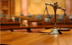 Πέρασε από την αρμόδια επιτροπή της Βουλής μόνο με υποστήριξη της ΝΔ το νομοσχέδιο για το νέο δικαστικό χάρτη