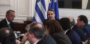 Κυβέρνηση τραπεζιτών και σχολαρχών