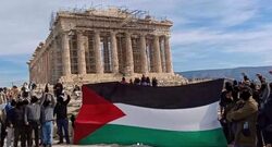 Ρουβίκωνας: Σήκωσαν τη σημαία της Παλαιστίνης σε Ακρόπολη και Αγνωστο Στρατιώτη (Photos)