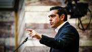 Διπλή ρήξη από τον Τσίπρα