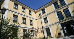 Παρατείνεται η κράτηση του ύποπτου για την επίθεση σε αστυνομικό στη Ν. Σμύρνη