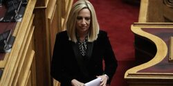 Διαπραγματεύεται τον “γύψο” … η Φώφη! Διαπραγματεύεται τους όρους για να υπερψηφίσει το χουντικής προέλευσης ν/σ Χρυσοχοΐδη το ΚΙΝΑΛ! Βροντερό “Όχι” από σύσσωμη την Αριστερά ( ΣΥΡΙΖΑ-ΜέΡΑ25-ΚΚΕ)