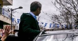 Στήλη Άλατος: Ο …χαμογελαστός Κυριάκος και η δήθεν αριστερή πένα που ζητάει από τον Τσίπρα να διαλύσει τον… Συριζα
