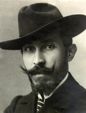 Κω[ν]σταντίνος Χατζόπουλος (1868-1920), ήταν από τους πρωτοπόρους του δημοτικισμού και του σοσιαλισμού στην Ελλάδα