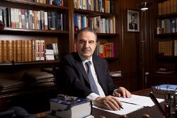Μαντζουράνης για Ειδικό Δικαστήριο: Κακοποιητική εργαλειοποίηση της Δικαιοσύνης από τον Μητσοτάκη