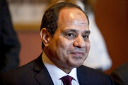 Ο Αιγύπτιος πρόεδρος Σϊσι προειδοποιεί ότι η περιοχή μπορεί να μετατραπεί σε “ωρολογιακή βόμβα”