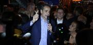 Κυριάκος Μητσοτάκης / Τρέμει τους αναποφάσιστους - Έκκληση στον κομματικό μηχανισμό της ΝΔ
