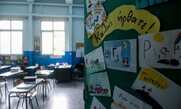 Αλλαγές στα υγειονομικά πρωτόκολλα των σχολείων προανήγγειλε η Κεραμέως – Μάσκα παντού και περισσότερα εργαστηριακά τεστ