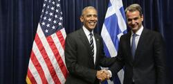 Κυριάκος Μητσοτάκης / Η γουρουνοπούλα, τα επτά αμύγδαλα και η απόγνωση του Μαξίμου