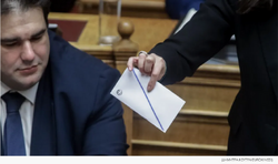 Κάτοικοι Ελλάδας η συντριπτική πλειοψηφία των εγγεγραμμένων για επιστολική ψήφο UPD