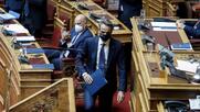 Ο Μητσοτάκης παίγνιο της ακροδεξιάς...
