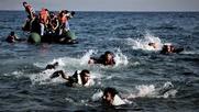 «Η απάντηση της Ελλάδας στους μετανάστες, τα πλωτά φράγματα, ονομάζεται ντροπή»