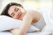 Οι σωστές στάσεις στον ύπνο για να ξυπνάτε χωρίς πόνους και στομαχικά προβλήματα