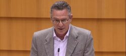 Ήταν μια σημαντική ημέρα για τα δικαιώματα των αναπήρων και χρόνια πασχόντων: Υπερψηφίστηκαν από την Επιτροπή EMPL όλες οι τροπολογίες του Κώστα Αρβανίτη για τα εργασιακά τους δικαιώματα