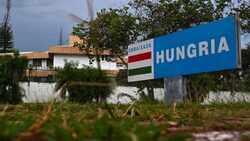 Καταφύγιο στην ουγγρική πρεσβεία βρήκε ο Βραζιλιάνος Μπολσονάρου