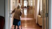 Αναφορές στον Συνήγορο του Πολίτη για κακή περίθαλψη ηλικιωμένων και απαξιωτικές συμπεριφορές