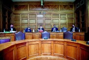 Χάος προκαλεί ο «κόκκινος εργολάβος», όχι στον ΣΥΡΙΖΑ αλλά στη ΝΔ