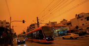 Θα φάμε τη σκόνη τους