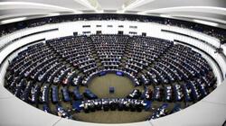 Σε έντονο κλίμα η συζήτηση στο ΕΚ για την Ελλάδα - Ντροπιαστικές τοποθετήσεις από ευρωβουλευτές της ΝΔ
