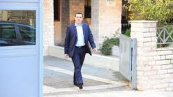 “Μαύρα μεσάνυχτα” … στη δημοσιογραφία! ( πως το βατερλό τους πρωθυπουργικού ζεύγους στην Πάρνηθα … έγινε σπίτι στα Λεγραινά )