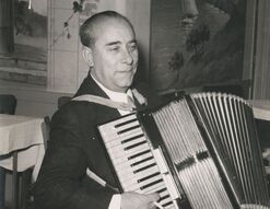 Μιχάλης Σουγιούλ (1906-1958), συνθέτης ελαφράς μουσικής