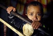 Τα παιδιά στη Γάζα ρωτούν: «Τα αεροπλάνα βομβαρδίζουν τα αστέρια;»