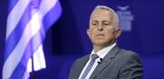 Τσίπρας σε Αποστολάκη / «Πιθανή υπουργοποίηση σου θα είναι πρόσκληση σε αποστασία»