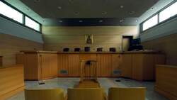 Ελληνικά Δικαστήρια: Κατηγορούμενος για σεξουαλική κακοποίηση ανακρίνει το θύμα του ως δικηγόρος