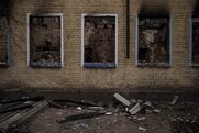 Ουκρανία – Μαριούπολη: Εκατόμβη νεκρών αμάχων, ανελέητοι βομβαρδισμοί – Δίψα και πείνα για τους κατοίκους