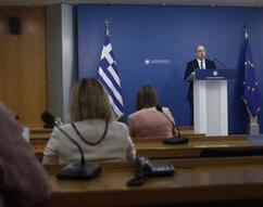 Ποια επικοινωνιακή γραμμή έδωσε το Μαξίμου σε στελέχη και τρολ της ΝΔ