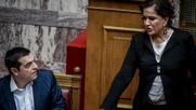 To «ευχαριστώ» της Ντόρας Μπακογιάννη στον Τσίπρα για την πρόταση μομφής