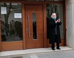 «Τώρα εμείς το ποίημα»