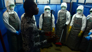 Οι εργαζόμενοι στον τομέα της υγείας της Λιβερίας οργανώνονται εν μέσω της πανδημίας