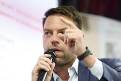 Στέφανος Κασσελάκης: «Δεν θα αφήσω κανέναν vα τελειώσει τον ΣΥΡΙΖΑ» (Βίντεο)