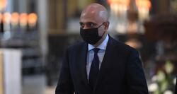 Βρετανία: Σάλος από τις δηλώσεις του υπουργού Υγείας για τον κορονοϊο