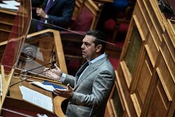 Τσίπρας προς νέους: «Δεν αποτύχατε, είστε θύματα μίας εμμονικής κυβέρνησης» – «Θα καταργήσω τη βάση εισαγωγής»