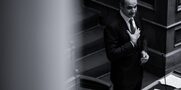 “Πληρωμένη” απάντηση ΣΥΡΙΖΑ στις διαρροές για διεύρυνση της εξεταστικής από τη ΝΔ: “Υπήρχε λίστα Πέτσα πριν το ’19; Δυο χρόνια ο Μητσοτάκης γιατί δεν προχωρούσε σε έρευνα; Ας ψηφίσει την πρότασή μας η ΝΔ και ας ερευνήσουμε από όπου θέλει”