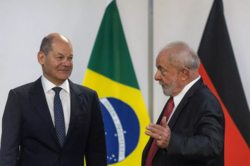 Ο Λούλα δεν θα στείλει όπλα στην Ουκρανία: «Η Βραζιλία είναι χώρα ειρήνης»